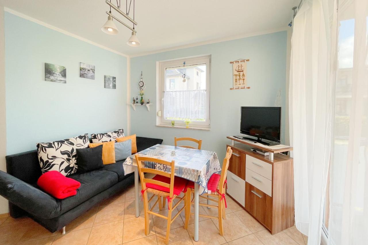 Waldstrasse 8A Ferienwohnung Richter อึคเคอริทซ์ ภายนอก รูปภาพ